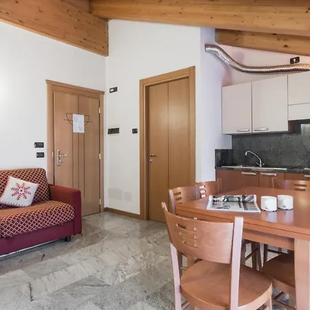 Pizzo Scalino Apartament
