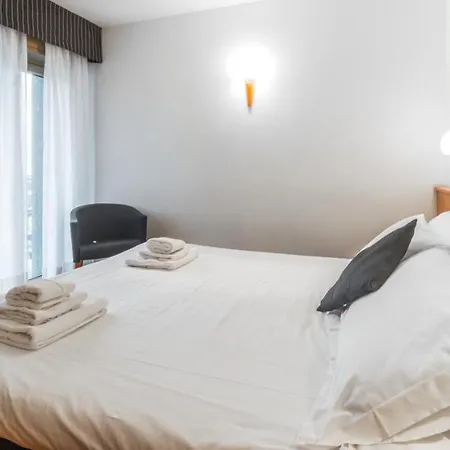 Pizzo Scalino Apartament *